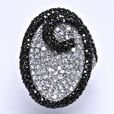 Stříbrný prsten s čirými a černými zirkony,prstýnek ze stříbra,váha 9,85 g