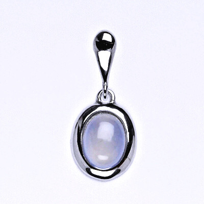 Stříbrný přívěsek,přírodní kámen chalcedon 8 x 6 mm, P 1355 posl.kus