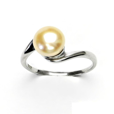 Stříbrný prsten, přírodní říční perla lososová, prstýnek ze stříbra, T 1432