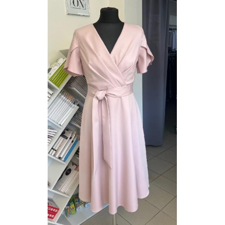 Pudrové společenské šaty CAMILLA, Velikost 46, Barva Pudrová BF 0020331