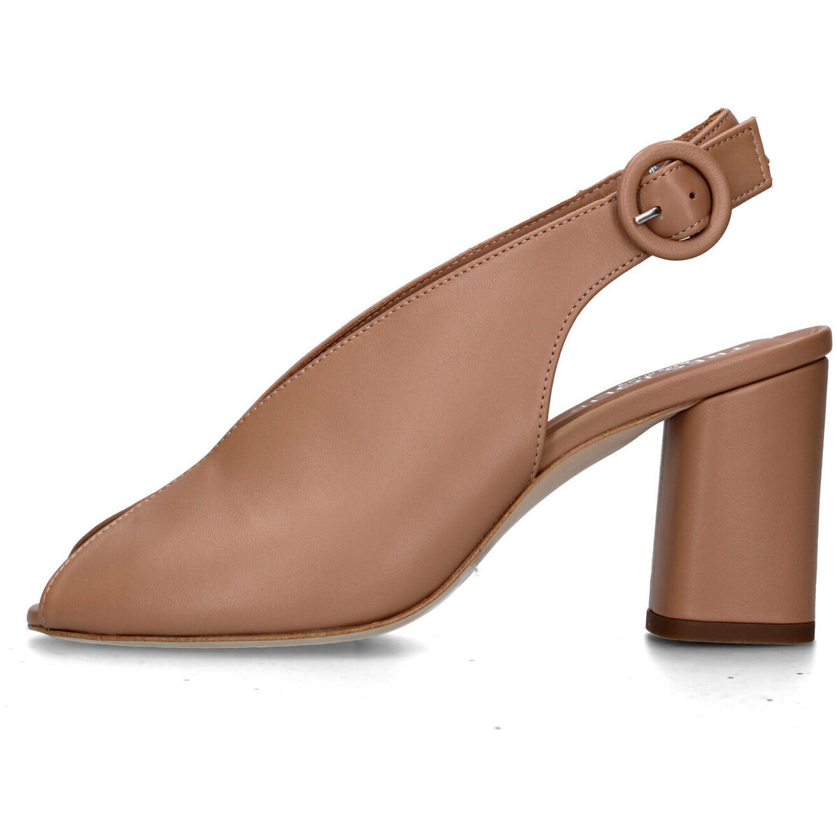 Tres Jolie  1923/IDA  Hnědá