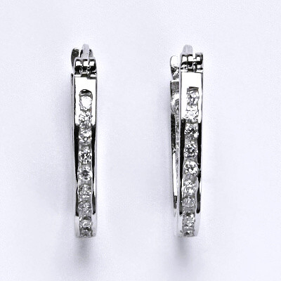 Stříbrné náušnice, syntetický zirkon, náušnice ze stříbra, zapínání na patent, váha 3,90 g