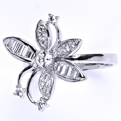 Stříbrný prsten s čirými zirkony,prsten ze stříbra,váha 5,83 g