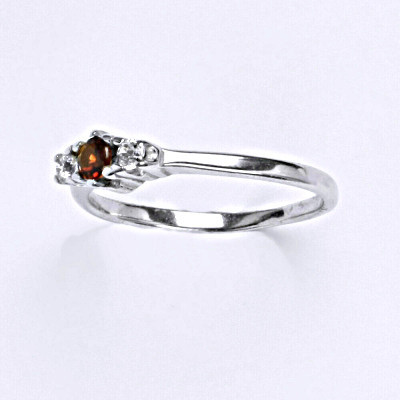 Stříbrný prsten s granátem,prsten ze stříbra T 1222