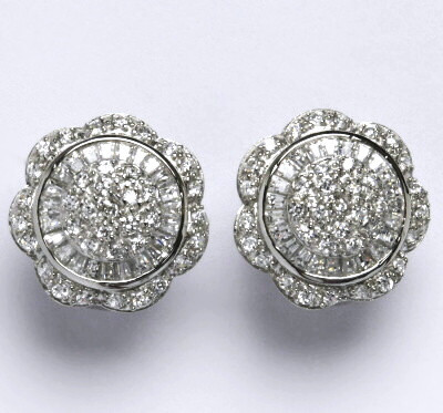 Střírdné náušnice s čirým zirkony,váha 10,75 g