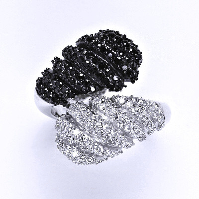 Stříbrný prsten s čirými a černými zirkony, prsten ze stříbra, 7,99 g