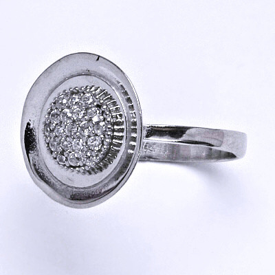 Stříbrný prsten s čirými zirkony,prstýnek ze stříbra,váha 3,29 g