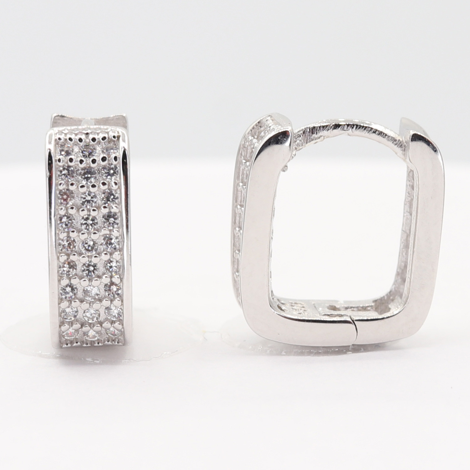 Stříbrné náušnice 113273