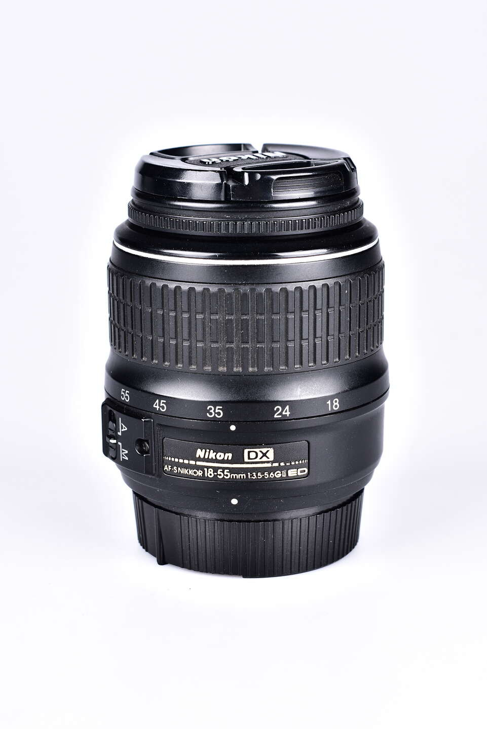Nikon 18-55 mm f/3,5-5,6 G II AF-S DX bazar