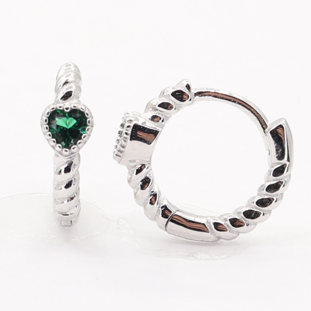 Stříbrné náušnice 113272