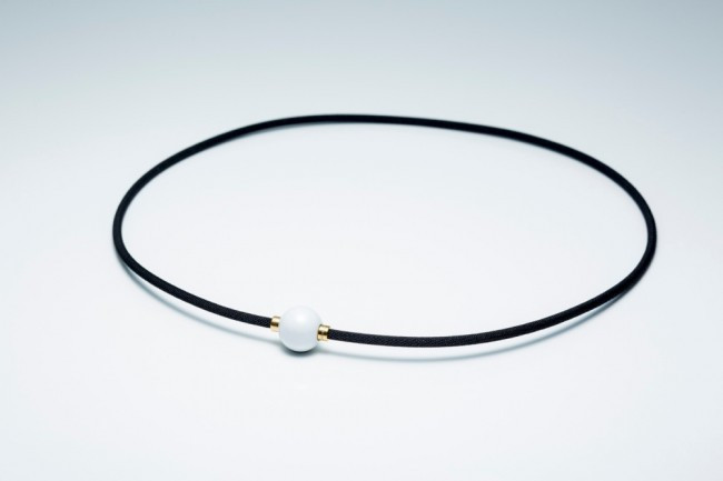 Phiten Extreme Mirror ball Barva: Bílá, velikost: 40 cm