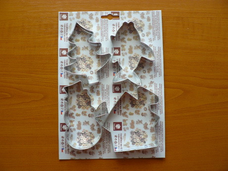 Sada vykrajovátek ryba, strom, sněhulák, domek