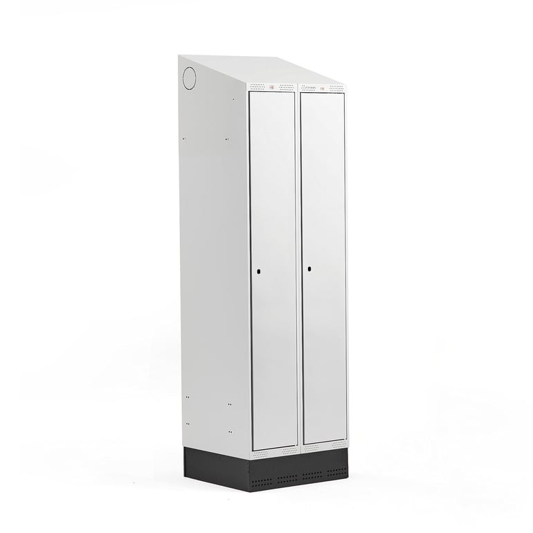 Šatní skříňka CLASSIC, šikmá střecha, se soklem, 2 sekce, 2050x600x550 mm, šedé dveře