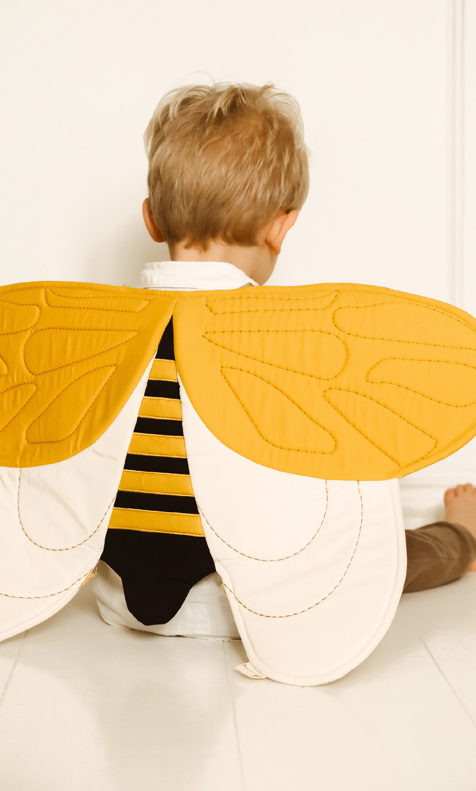 Fabelab dětský kostým křídla včela 1369