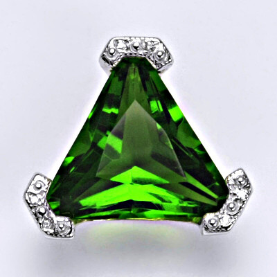 Stříbrný přívěšek se zeleným sklem P 1202/1