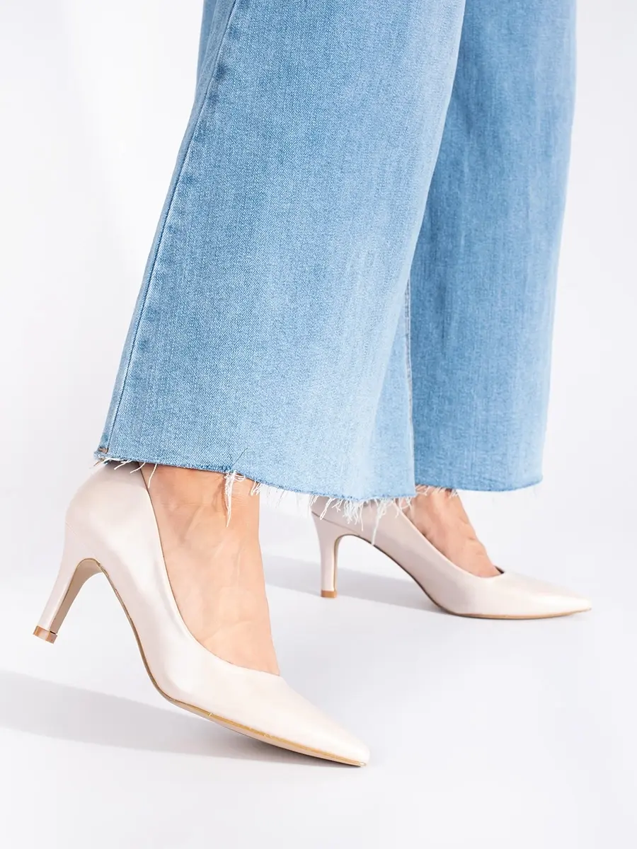 Jedinečné dámské lodičky béžové na jehlovém podpatku