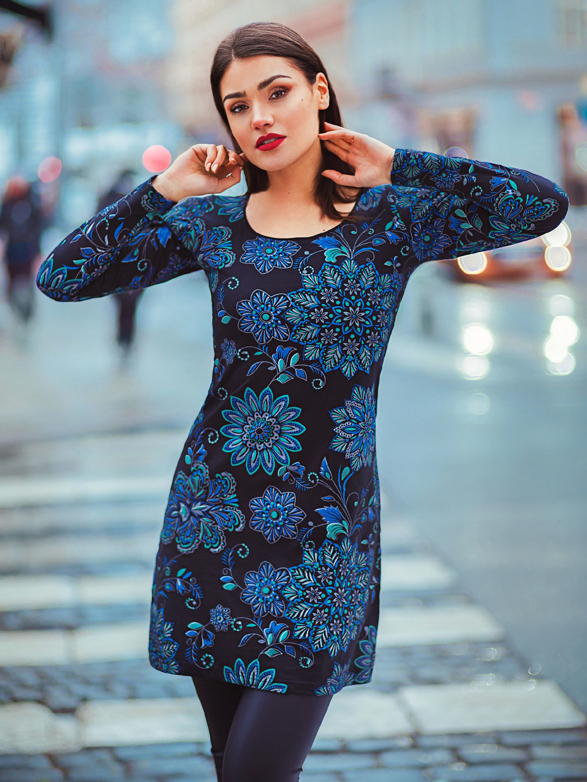 Himalife Šaty s dlouhým rukávem Moya - černá s tyrkysovou Velikost: XXL