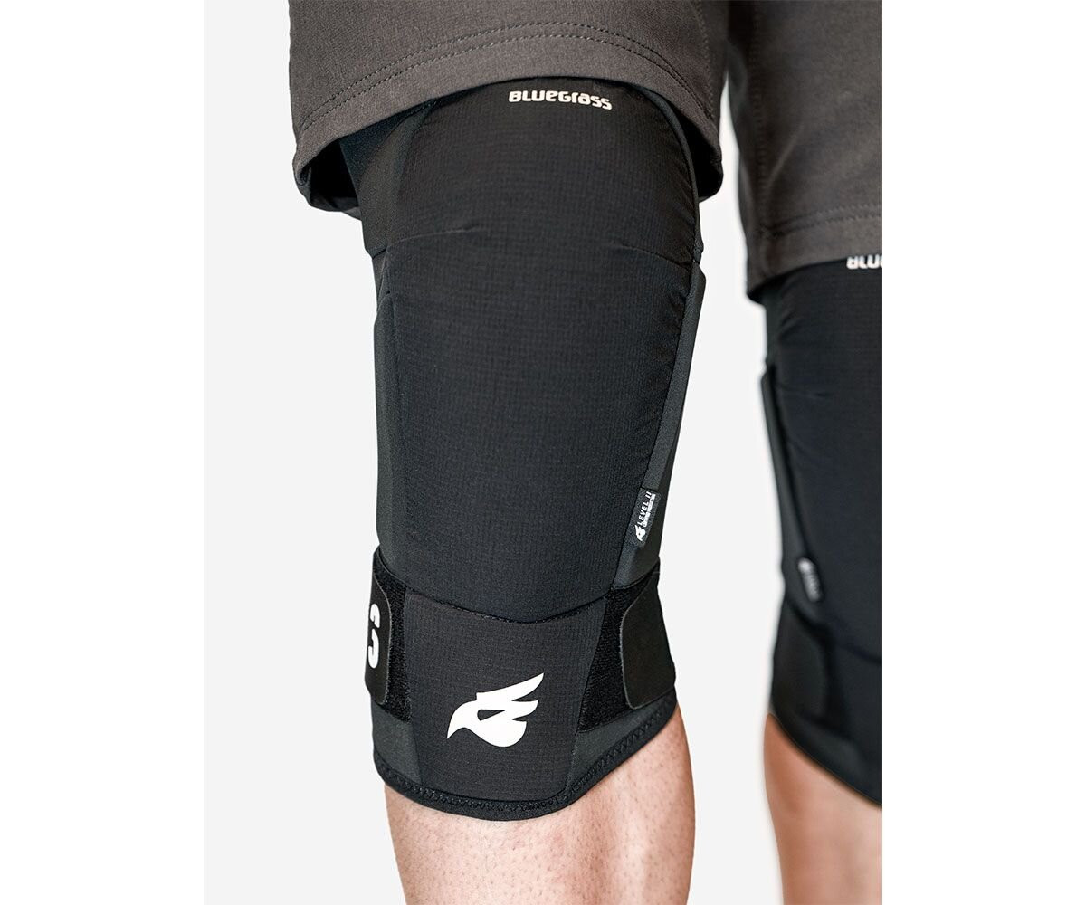 Chrániče kolen Bluegrass 3STRAPS Velikost: XL