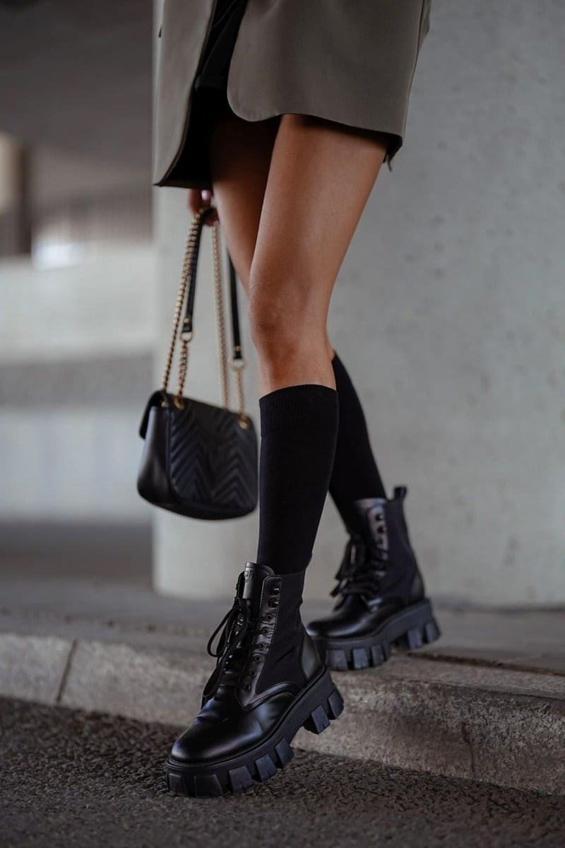 Černé bavlněné podkolenky Milena