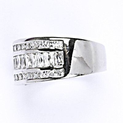 Stříbrný prsten s čírými zirkony,prsten ze stříbra, 11,24 g