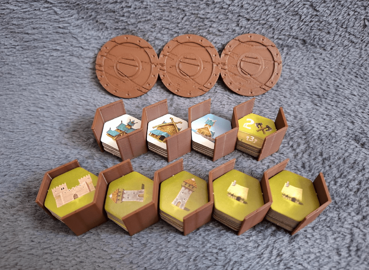 TLAMA games Loooď - minimal insert