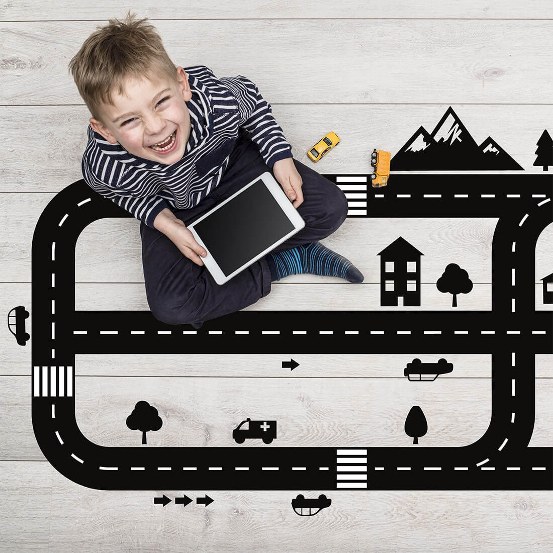 Pastelowe Love Pastelowe Love® samolepky na podlahu - závodní dráha - černá