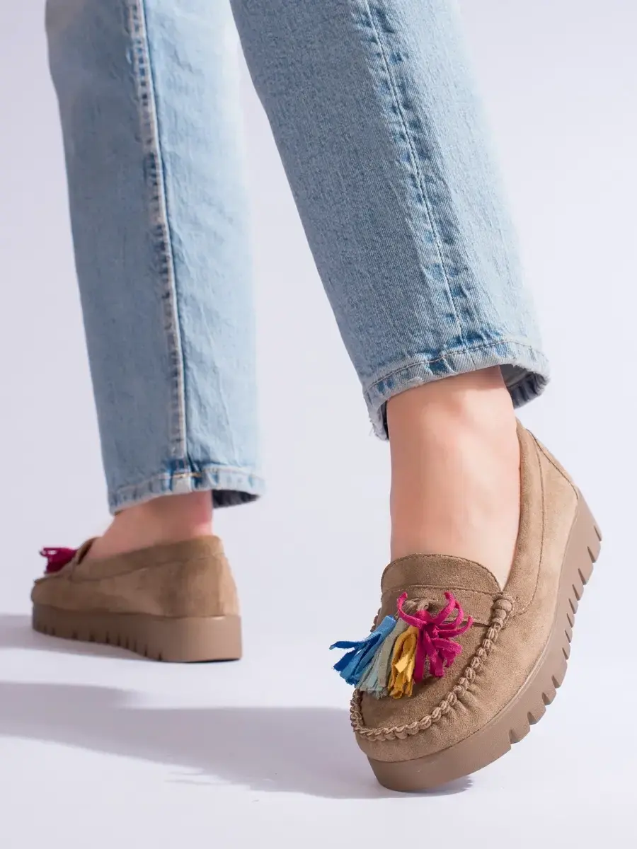 Komfortní béžové mokasíny dámské