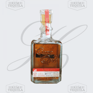 Cava de Oro Aňejo 40 % 0,7 l