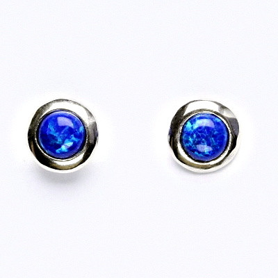 Stříbrné náušnice na šroubek, tmavě modrý syntetický opál 5 mm, NŠ 1470