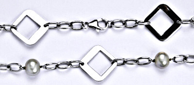 Stříbrný náhrdelník s přírodní perlou