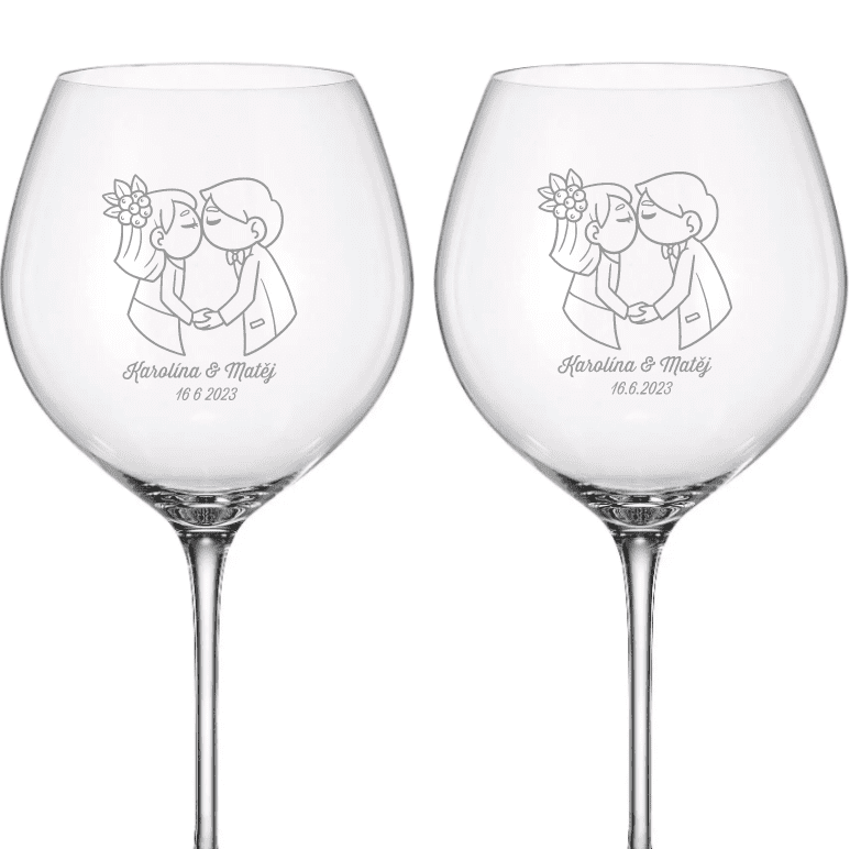 Dekorant svatby Svatební sklenice na červené víno ZAMILOVANÍ NOVOMANŽELÉ 750 ml 2KS