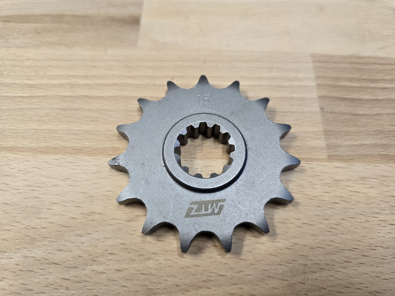 MTZ Řetězové kolečko / pastorek 1907 - 15 zubů MTZ, KTM 85 SX, 105 SX (04-17), Husqvarna TC85 (15-17) 95-1907-15