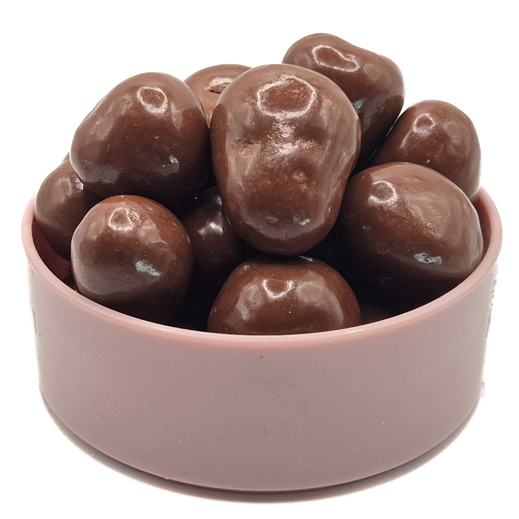 Veselá Veverka Jahody v mléčné čokoládě 100 g