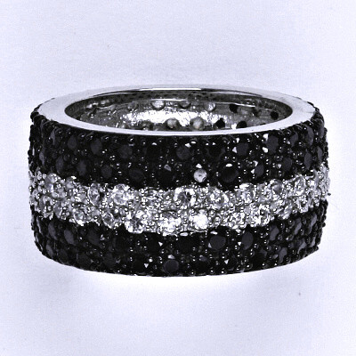 Stříbrný prsten s čirými a černými zirkony, prsten ze stříbra, 13,97 g