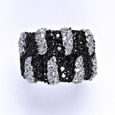 Stříbrný prsten s čirými a černými zirkony, prsten ze stříbra, 9,96 g