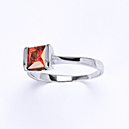 Prsten stříbrný s oranžovým syntetickým zirkonem, šperk