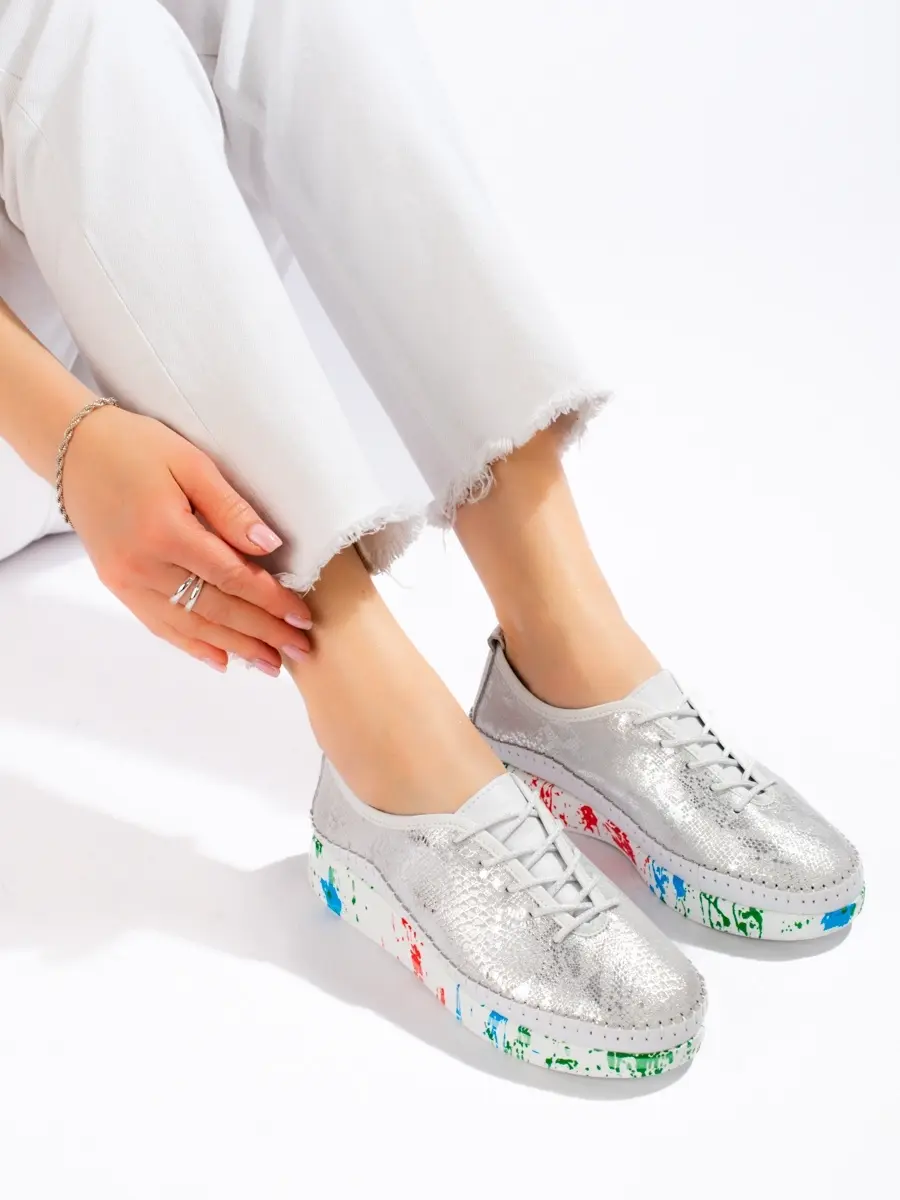 Výborné polobotky stříbrné dámské bez podpatku