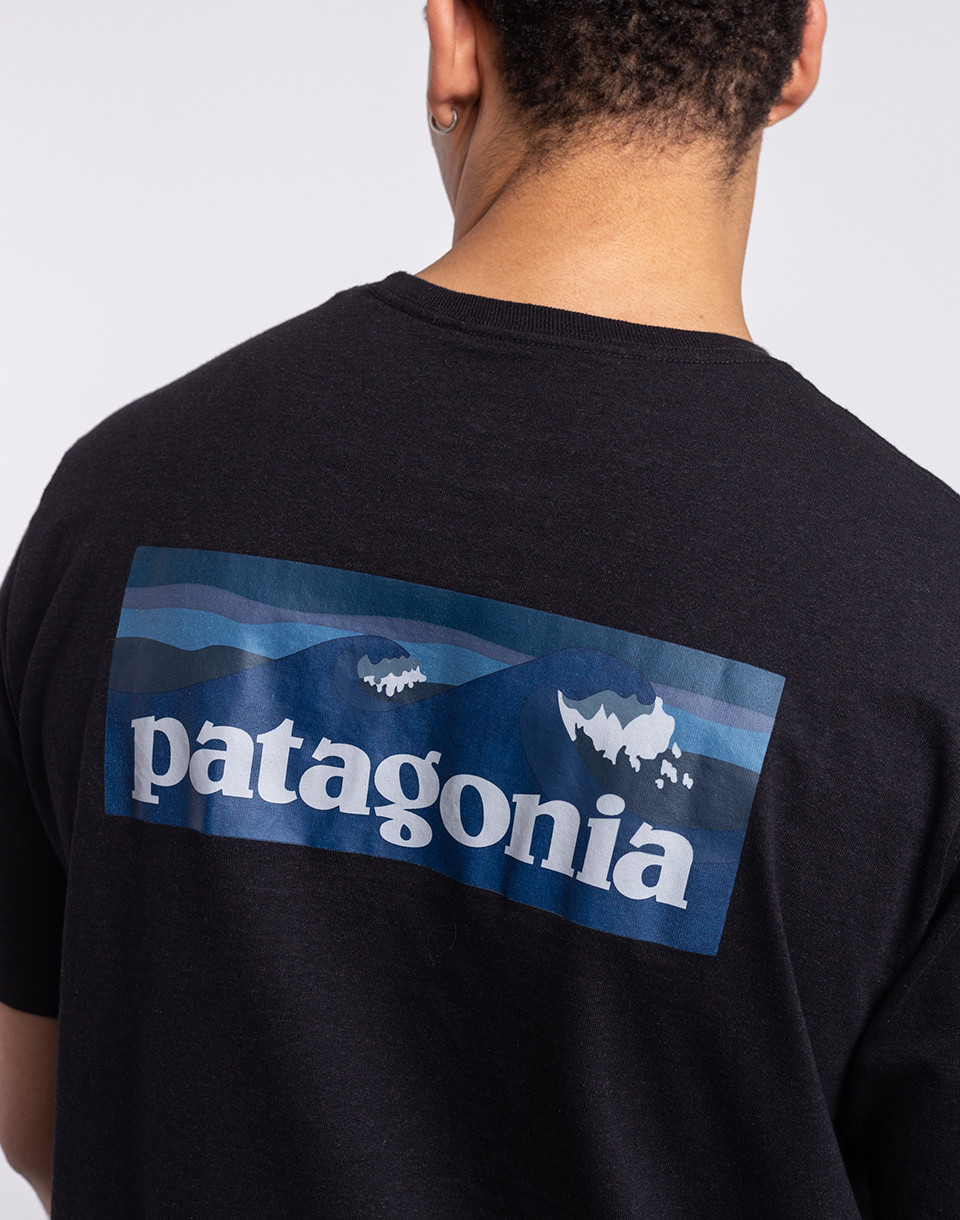 Patagonia M's Boardshort Logo Pocket Responsibili-Tee Ink Black S