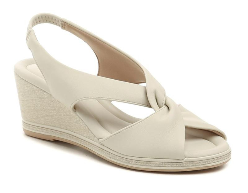 Piccadilly 408221-32 béžové dámské sandály