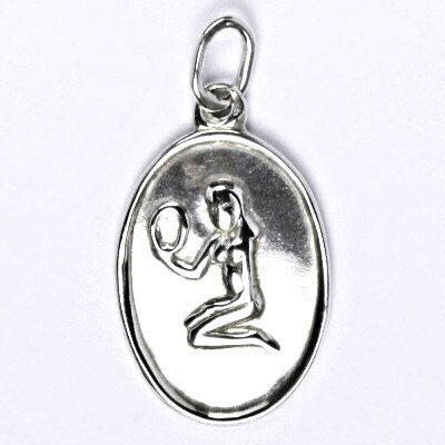 Stříbrný přívěsek znamení panna, váha 1,84 g