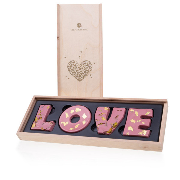 Nápis z růžové čokolády – Love