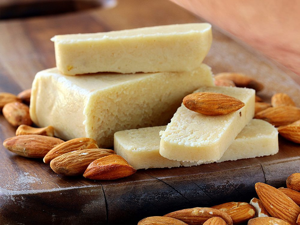 Holandský marcipán 1:3 - 0,5 kg - Holandsko