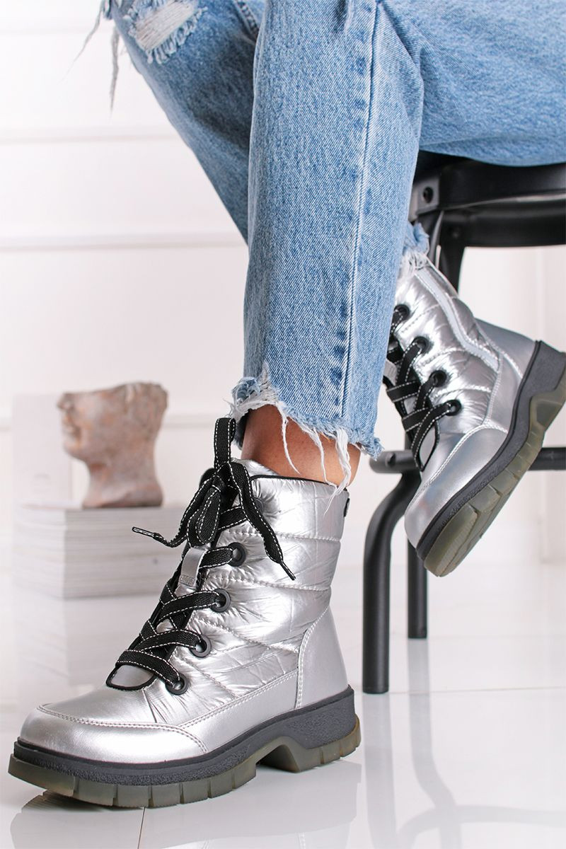 Stříbrné kotníkové sněhule 9-26232