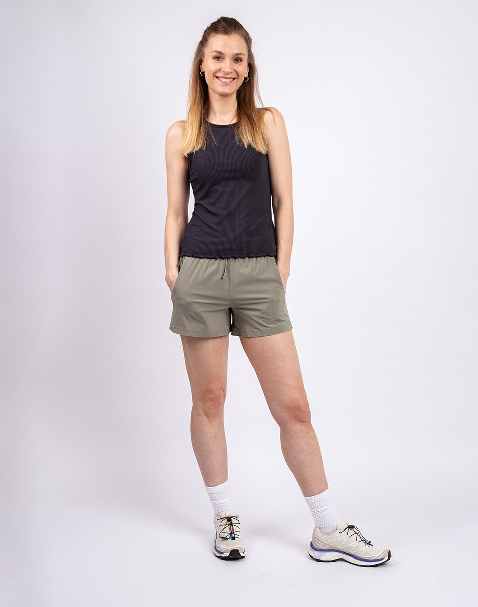 Patagonia W's Terrebonne Shorts River Rock Green M