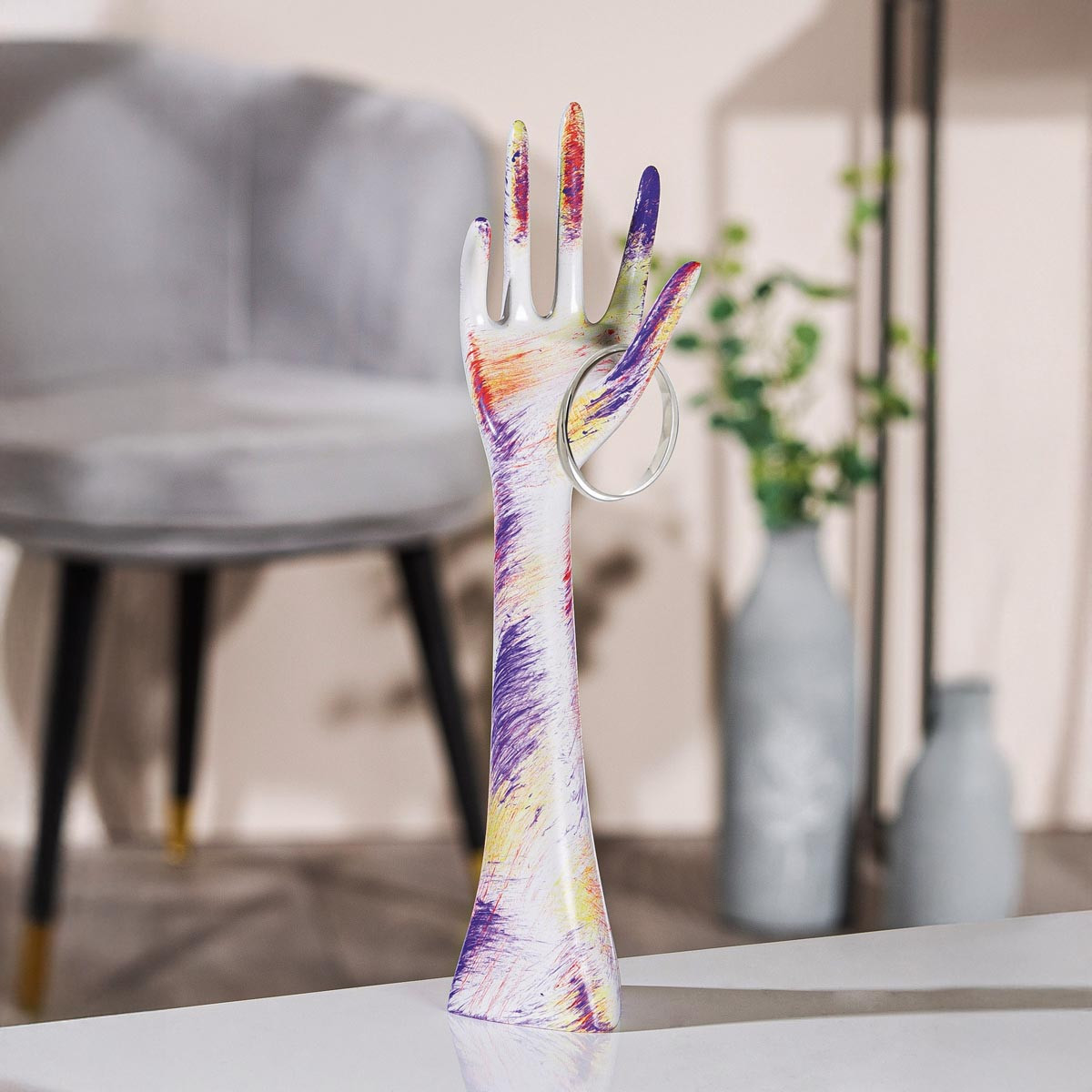 Gilde Stojan na šperky Ruka