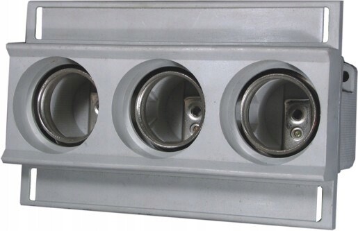 Trojitá pojistková zásuvka na lištu Ezn 63/3
