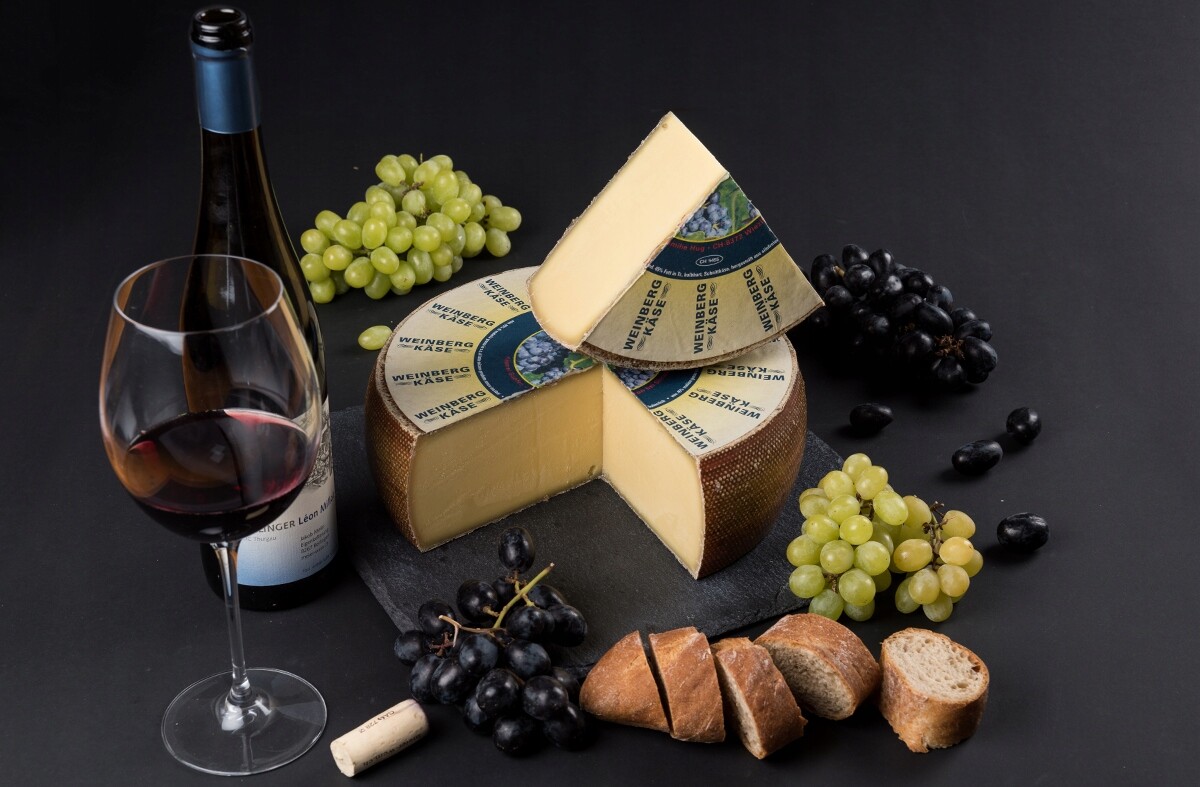 Švýcarský Sýr Weinberg Kase 500 g Originální