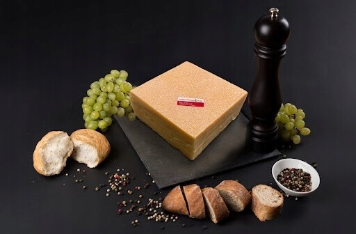 Švýcarský sýr Raclette 1 kg Originální přírodní