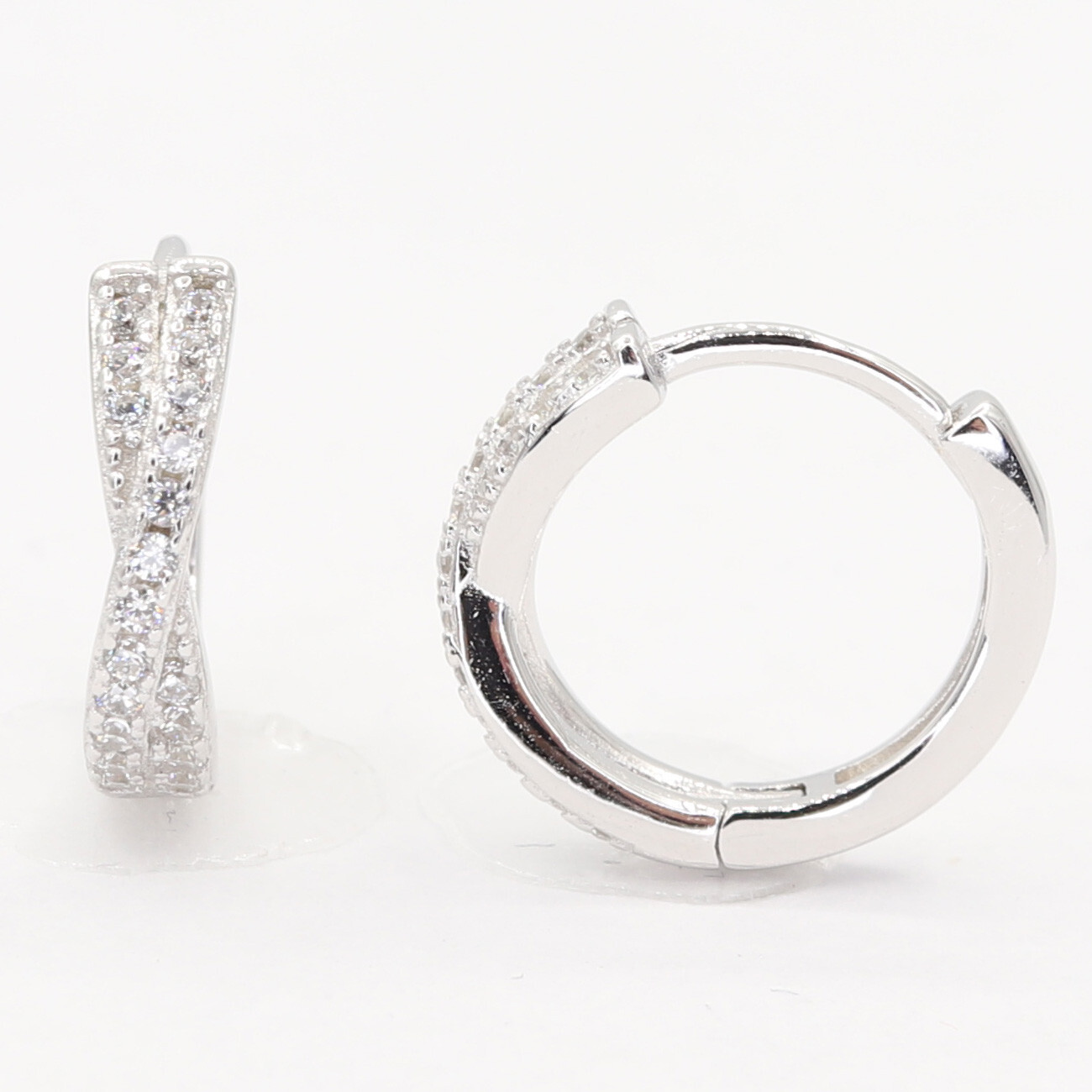 Stříbrné náušnice 113323