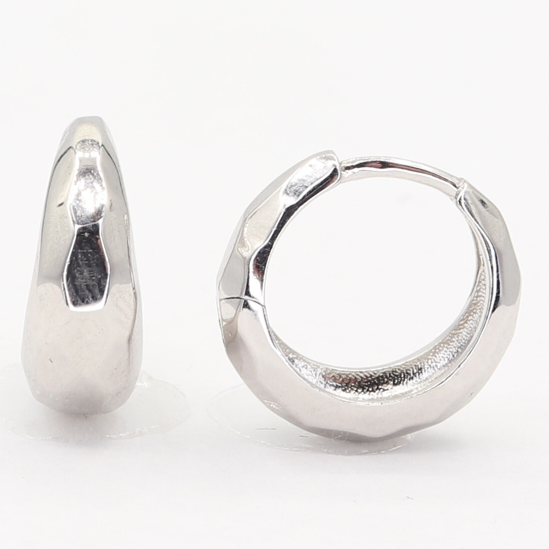 Stříbrné náušnice 113296